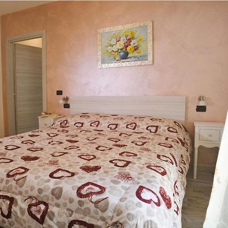 Hotel La Casa Dei Nonni Sul Garda à Peschiera del Garda Extérieur photo